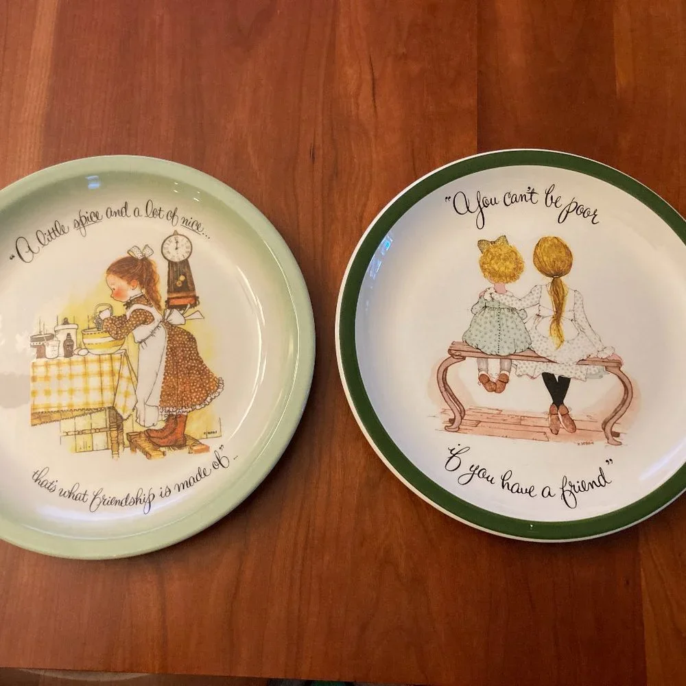 Vintage Holly Hobbie Collector's Edition Porcelain Plates Set of 2 10.25